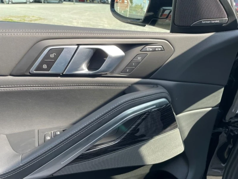 BMW X6 30d/xDrive/FACELIFT/M-SPORT/HEAD UP/360/H&K/22/, снимка 8 - Автомобили и джипове - 52466136