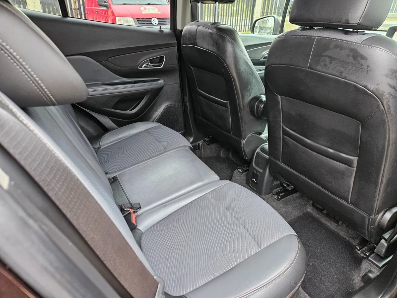 Opel Mokka 1.7CDTI  4х4 !!!!  6ск !!!!!, снимка 8 - Автомобили и джипове - 53191461