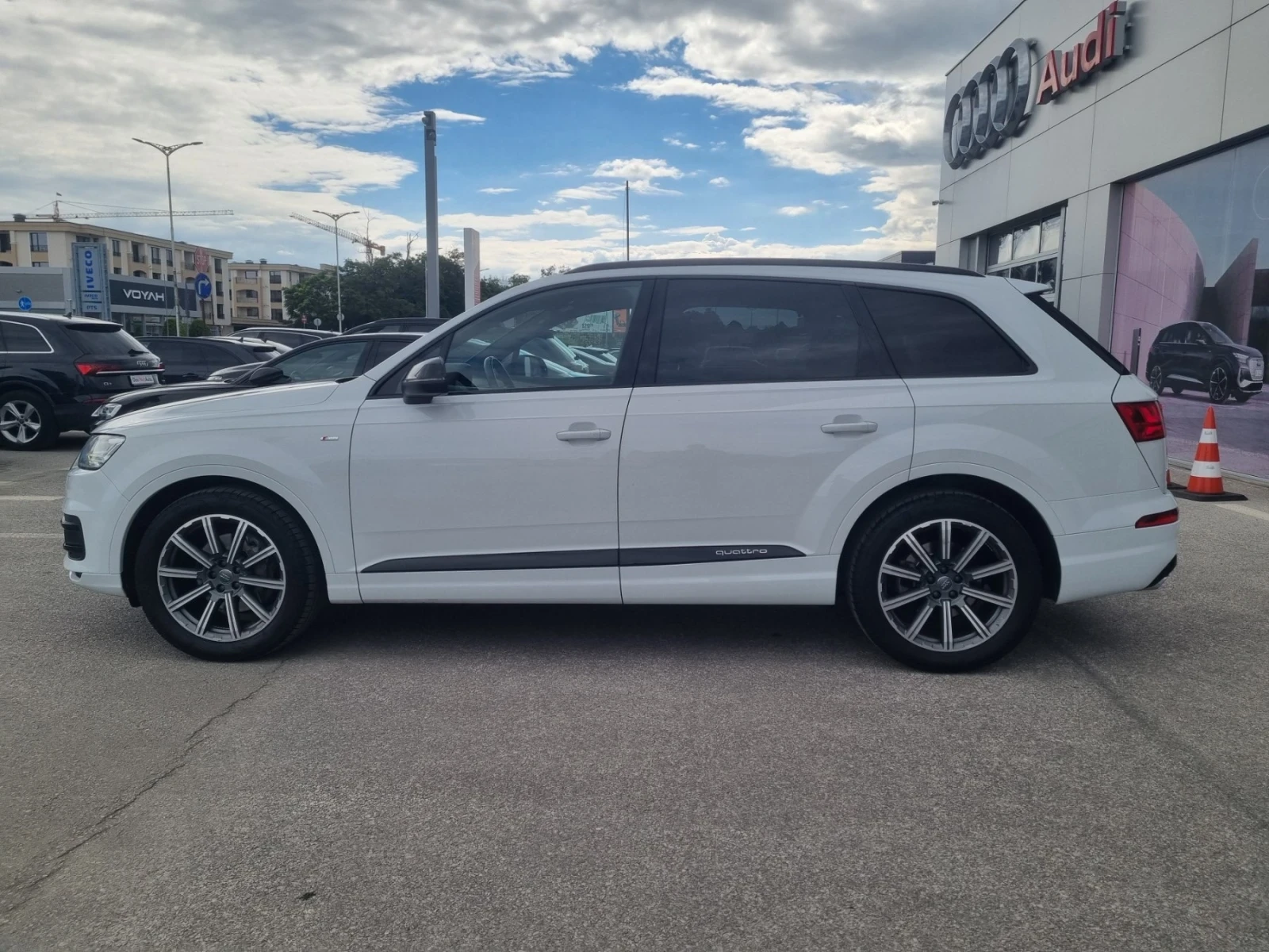 Audi Q7 3.0 TDI S Line  - изображение 6
