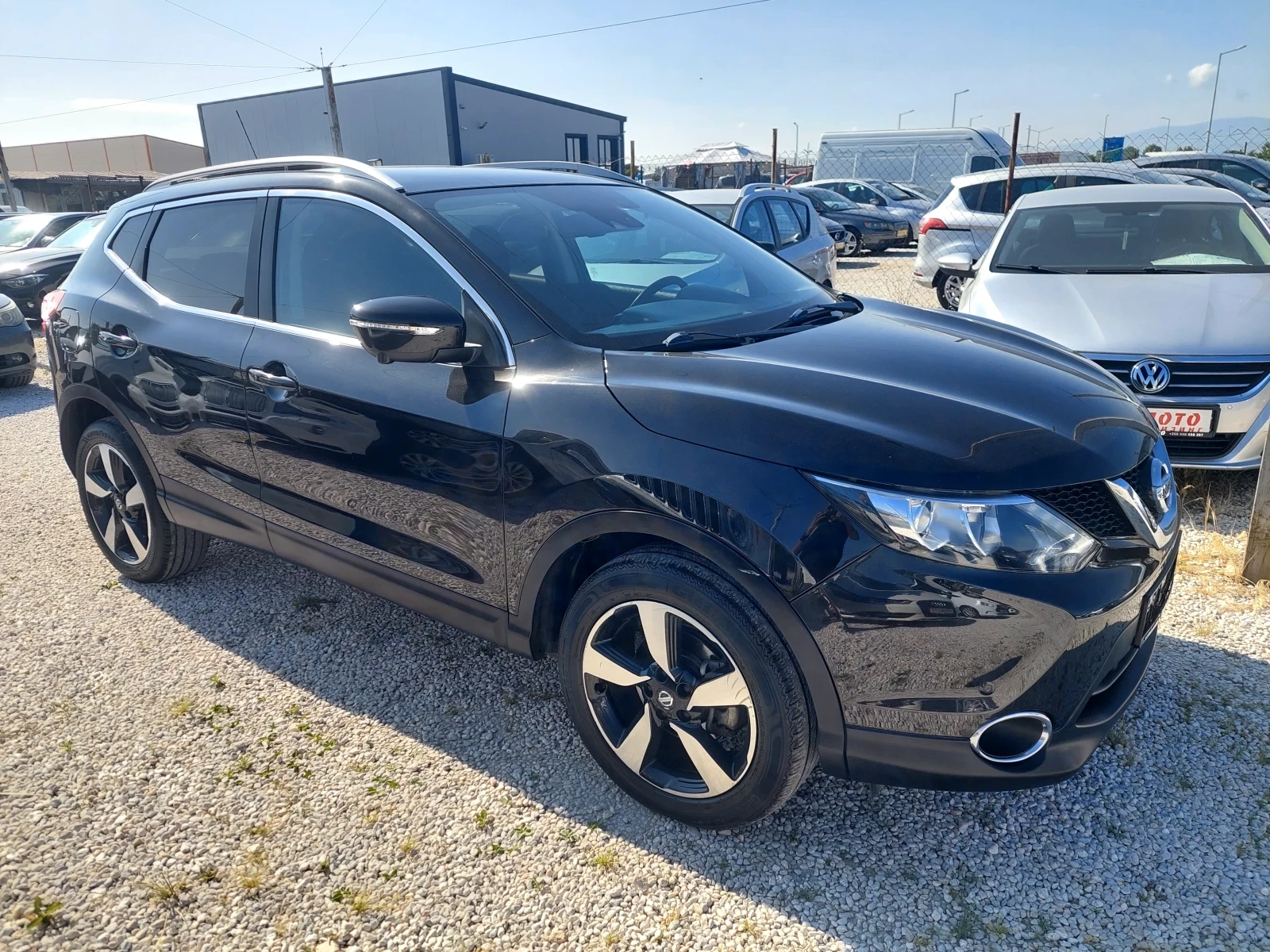 Nissan Qashqai AVTOMAT PANORAMA NAVI FULL 360  ЛИЗИНГ - изображение 2