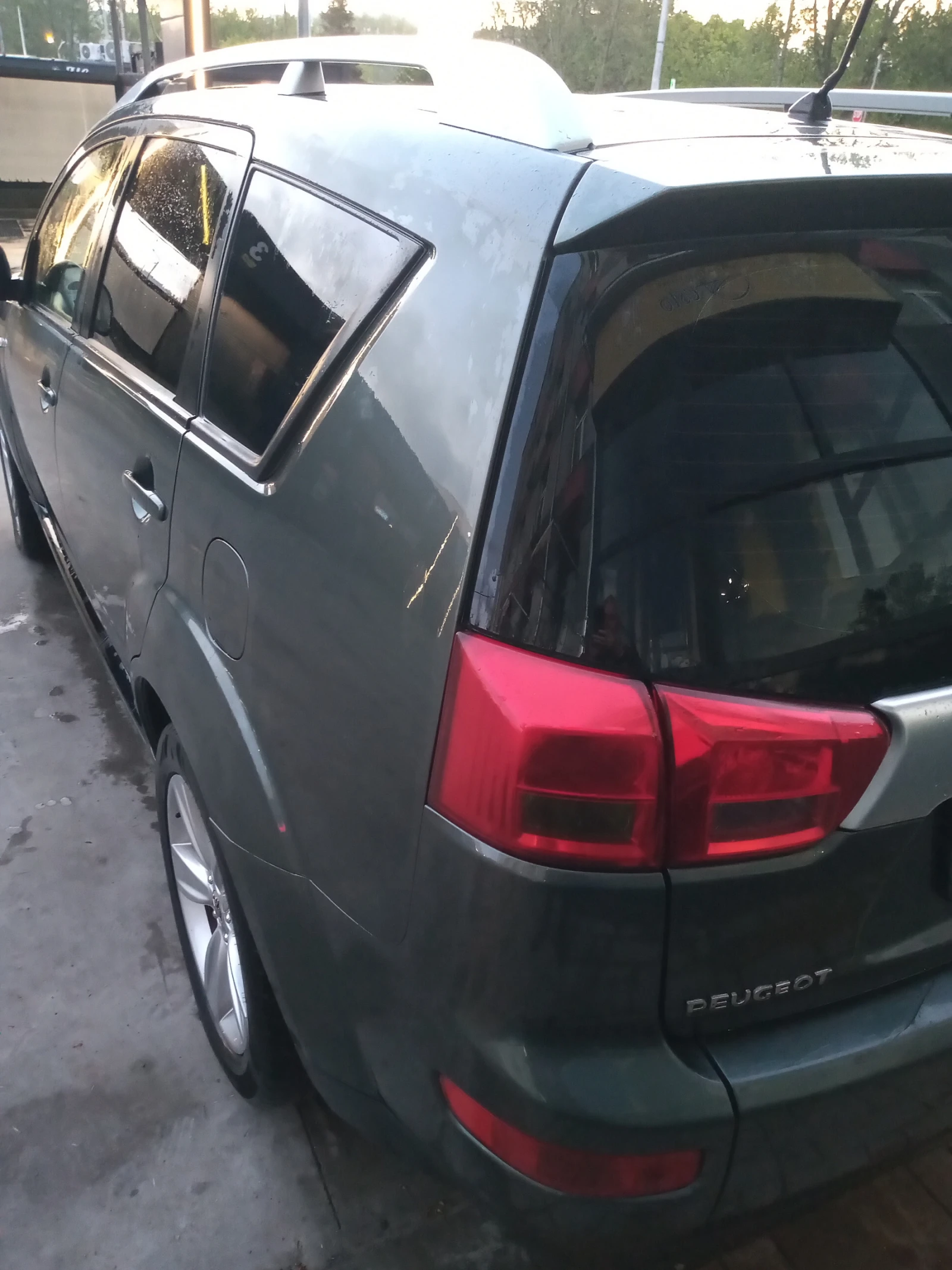 Peugeot 4007 2.2hdiНавигация - изображение 4