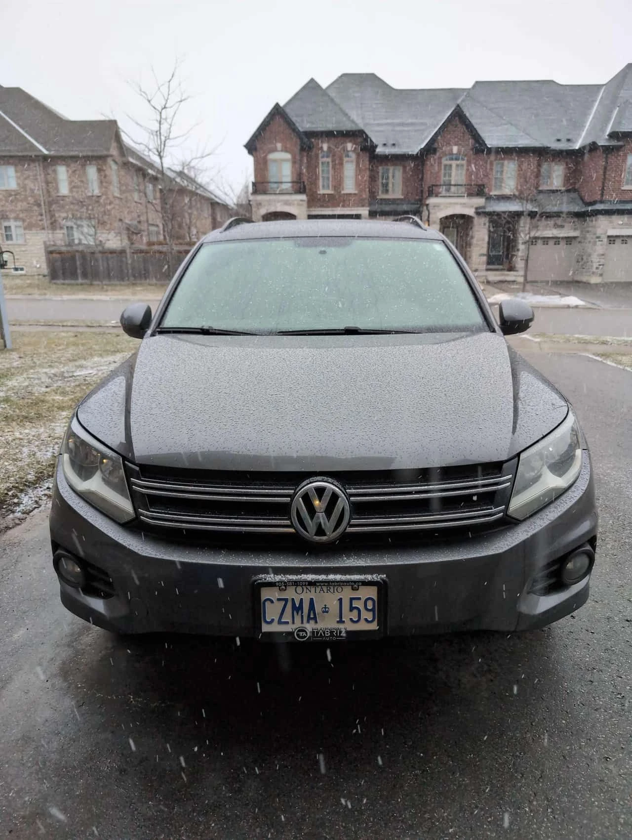 VW Tiguan * 2WD 4dr Auto * CARFAX * БЕЗ ПЪРВОНАЧАЛНА ВНОСКА, снимка 6 - Автомобили и джипове - 53872848