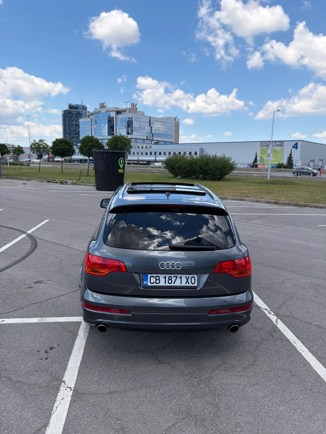 Audi Q7 S-line 4.2 TDI, снимка 7 - Автомобили и джипове - 55179545