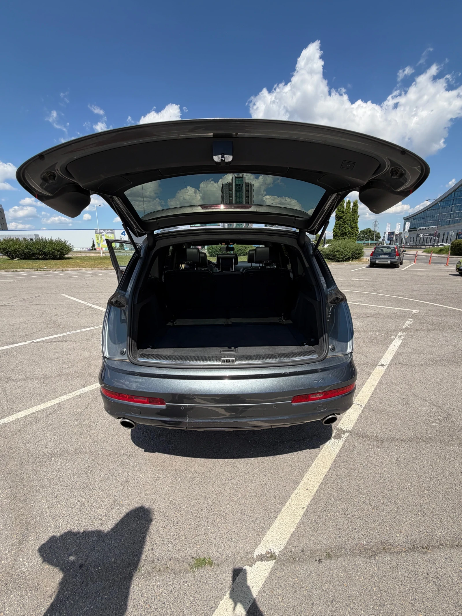 Audi Q7 S-line 4.2 TDI, снимка 8 - Автомобили и джипове - 55179545
