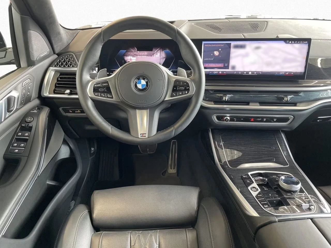 BMW X7 40i/ M SPORT/ SKY LOUNGE/SHADOW LINE/HUD/360 / H&K, снимка 8 - Автомобили и джипове - 55403729
