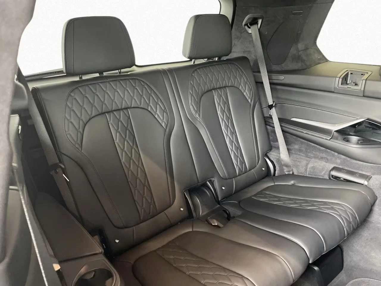 BMW X7 40i/ M SPORT/ SKY LOUNGE/SHADOW LINE/HUD/360 / H&K, снимка 14 - Автомобили и джипове - 55403729