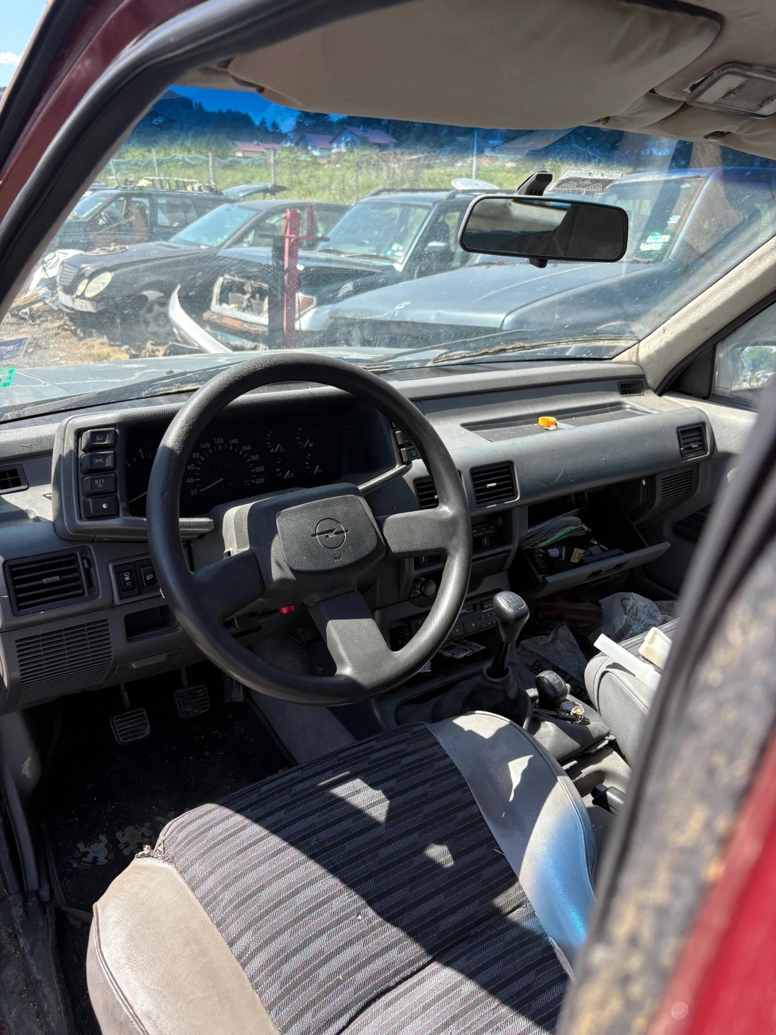 Opel Frontera А 2.3ТД, снимка 6 - Автомобили и джипове - 56124619
