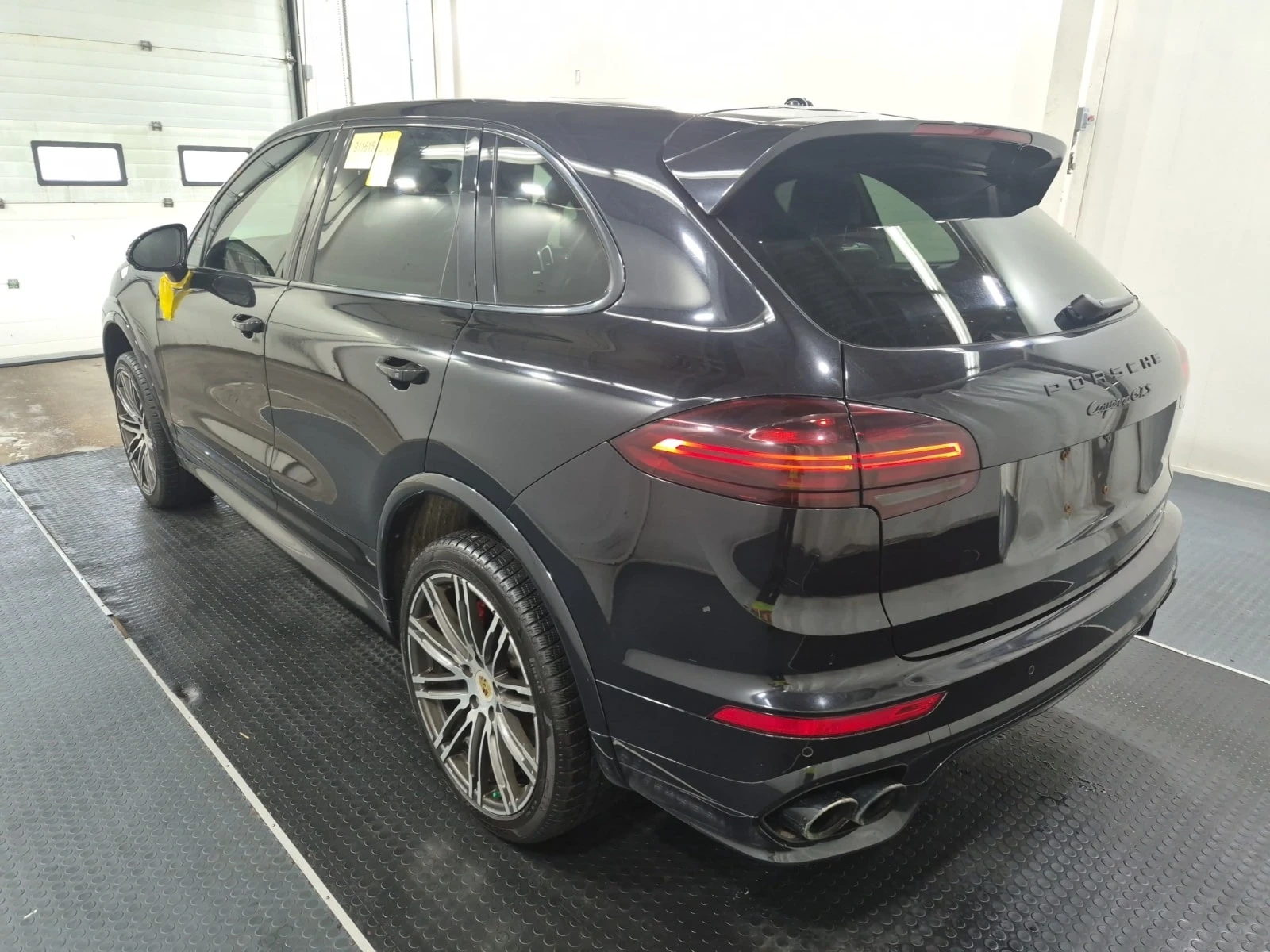 Porsche Cayenne  GTS / CARFAX / ОБДУХВАНЕ / 360 / ПАНОРАМА , снимка 4 - Автомобили и джипове - 55999847