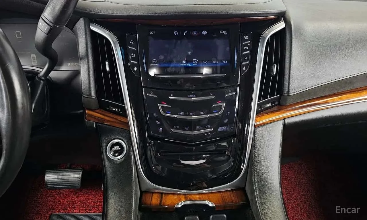Cadillac Escalade 6.2 /ФИНАНСИРАНЕ/, снимка 14 - Автомобили и джипове - 56165742