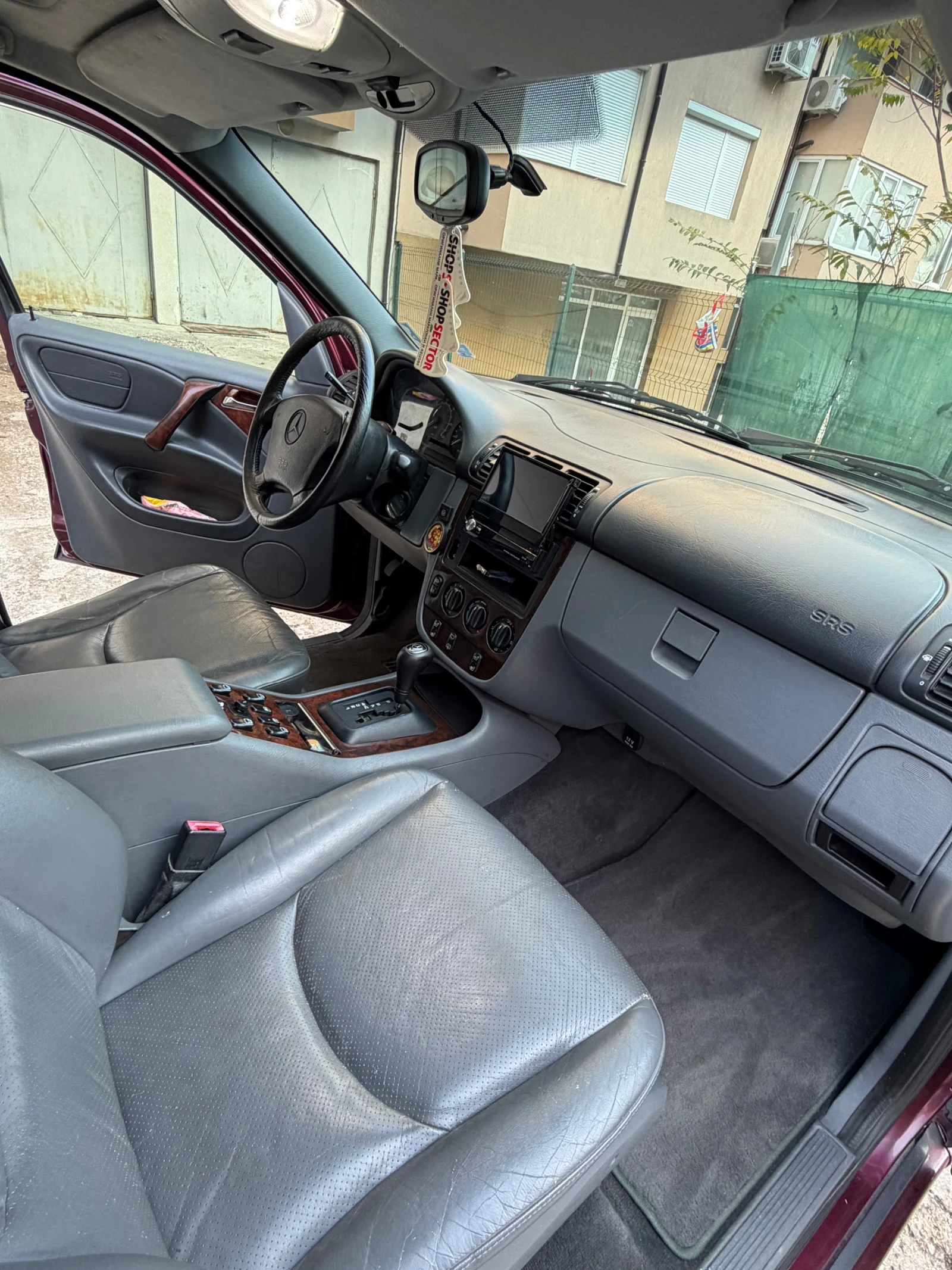 Mercedes-Benz ML 320 3.2, снимка 7 - Автомобили и джипове - 56636326