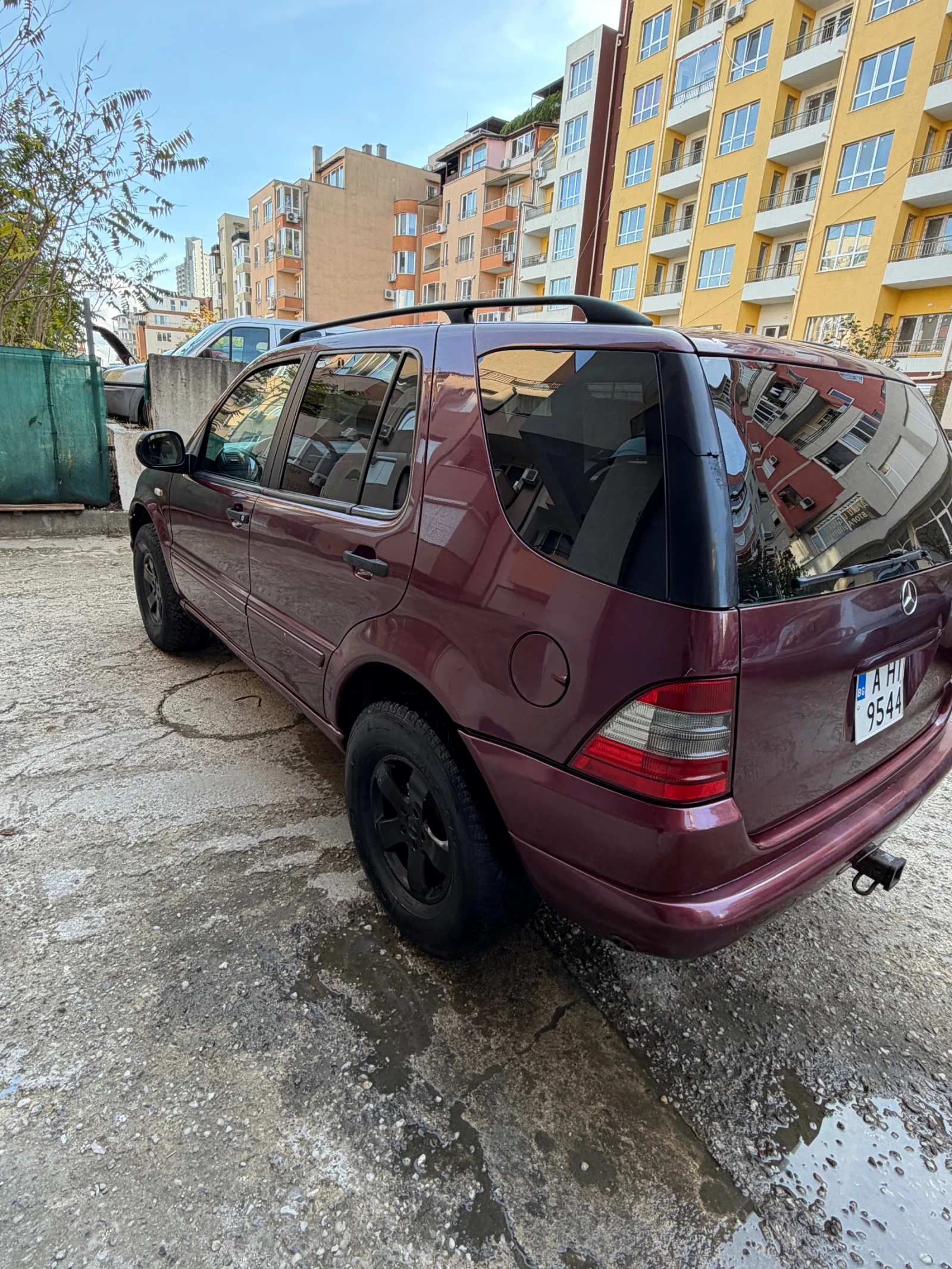 Mercedes-Benz ML 320 3.2, снимка 10 - Автомобили и джипове - 56636326