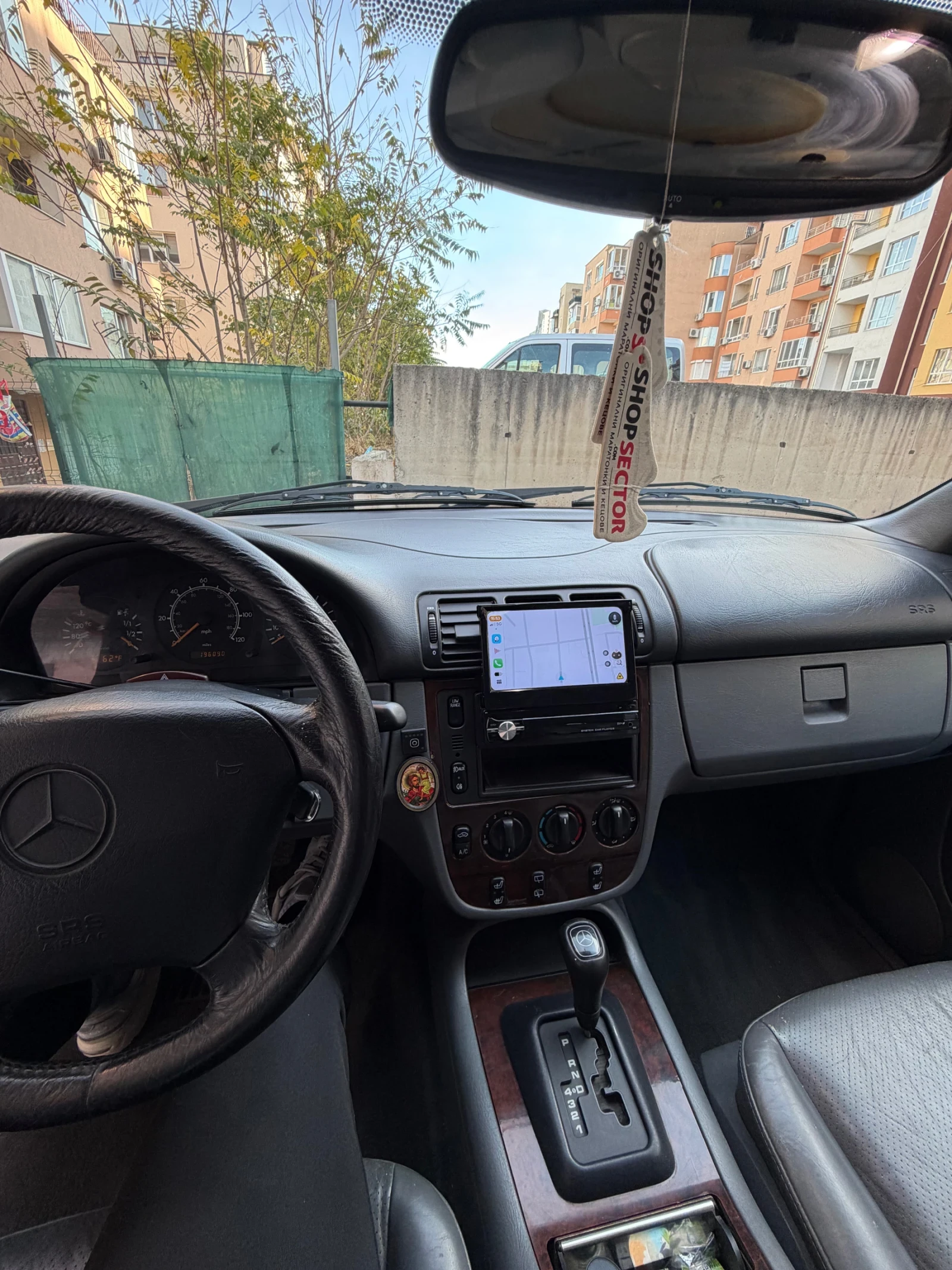 Mercedes-Benz ML 320 3.2, снимка 2 - Автомобили и джипове - 56636326