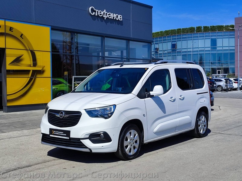 Opel Combo Life 4+ 1 Innovation 1.5D (102HP) MT5, снимка 1 - Автомобили и джипове - 46582612