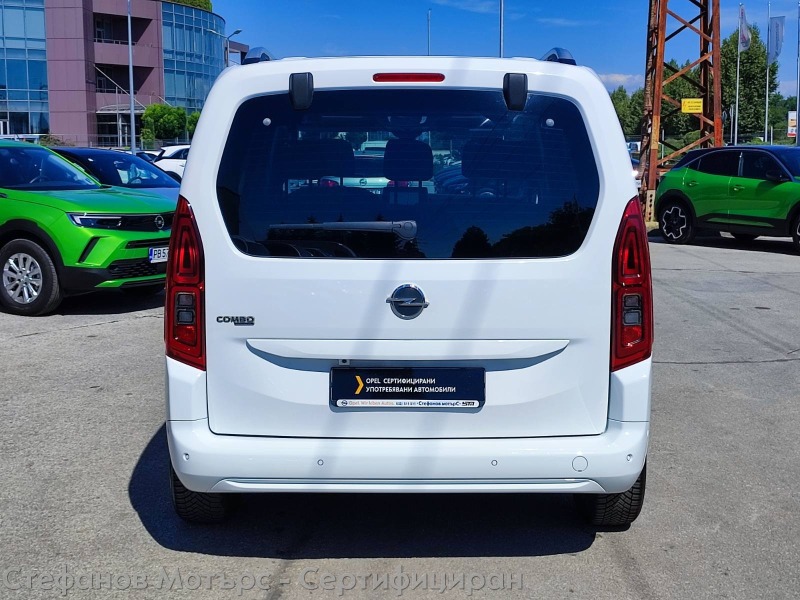 Opel Combo Life 4+ 1 Innovation 1.5D (102HP) MT5, снимка 7 - Автомобили и джипове - 46582612