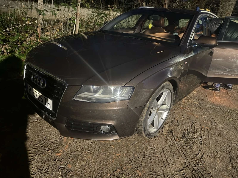 Audi A4 2.0 TDI  Sline, снимка 11 - Автомобили и джипове - 48512706