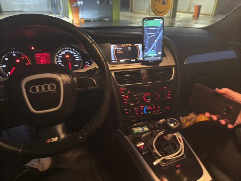 Audi A4 2.0 TDI  Sline, снимка 5 - Автомобили и джипове - 48512706