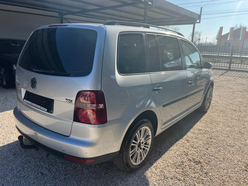 VW Touran Германия перфект, снимка 4 - Автомобили и джипове - 48617623