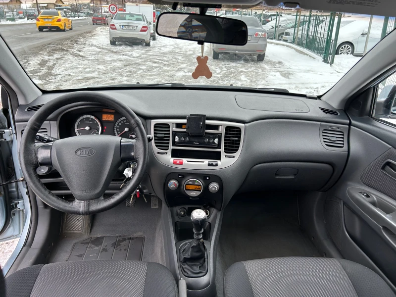 Kia Rio 1.5CRDI EURO4, снимка 8 - Автомобили и джипове - 48675452