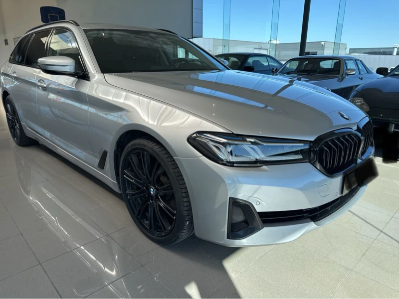 BMW 520 Luxury Line, снимка 8 - Автомобили и джипове - 49556098