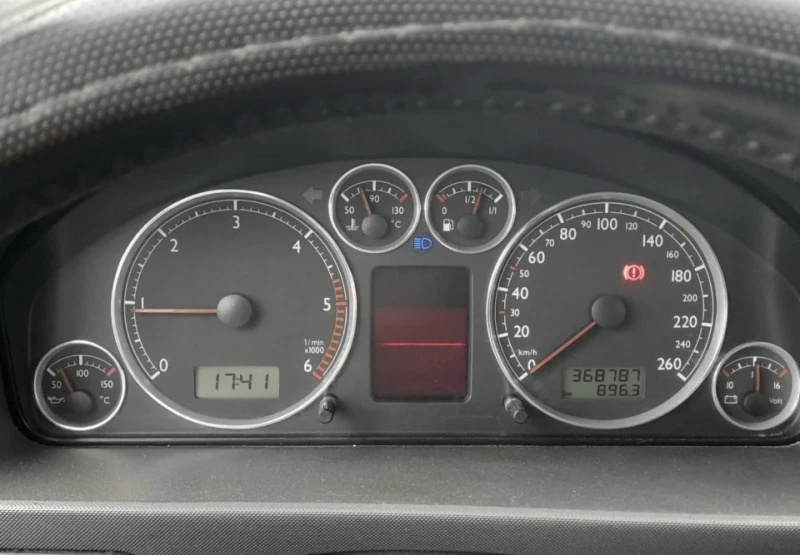 Seat Alhambra, снимка 6 - Автомобили и джипове - 50894368