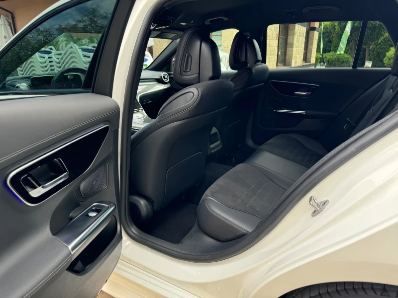 Mercedes-Benz C 220 d/3xAMG/HeadUp/Night, снимка 11 - Автомобили и джипове - 52674054