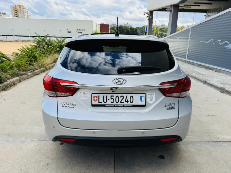 Hyundai I40 2.0i Premium CH, снимка 7 - Автомобили и джипове - 51893981
