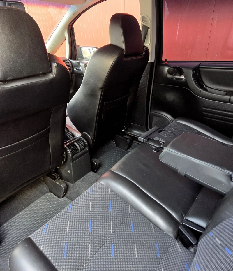 Opel Zafira OPC 2.0 Turbo, снимка 15 - Автомобили и джипове - 52617655