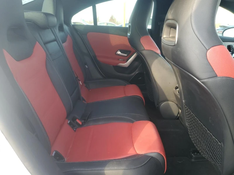 Mercedes-Benz CLA 250 AMG PKG* ПОДГРЕВИ* ОБДУХВАНЕ* DISTRONIC* DIGITAL* , снимка 10 - Автомобили и джипове - 53244084