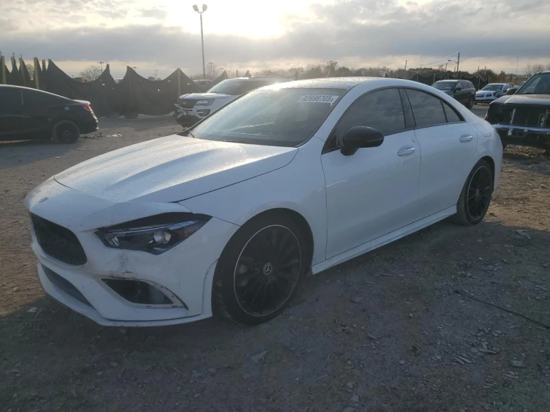 Mercedes-Benz CLA 250 AMG PKG* ПОДГРЕВИ* ОБДУХВАНЕ* DISTRONIC* DIGITAL* 