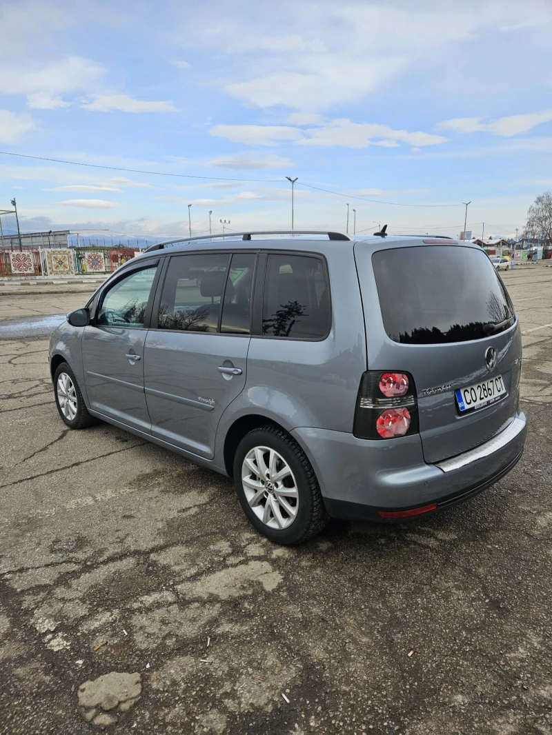 VW Touran 2.0 TDI-DSG-Freestyle 146500km.- уникат, снимка 3 - Автомобили и джипове - 53355081