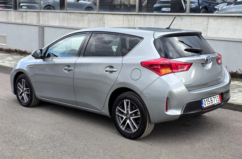 Toyota Auris 1.8Hybrid/136/e-CVT/Active+ , снимка 6 - Автомобили и джипове - 53500026