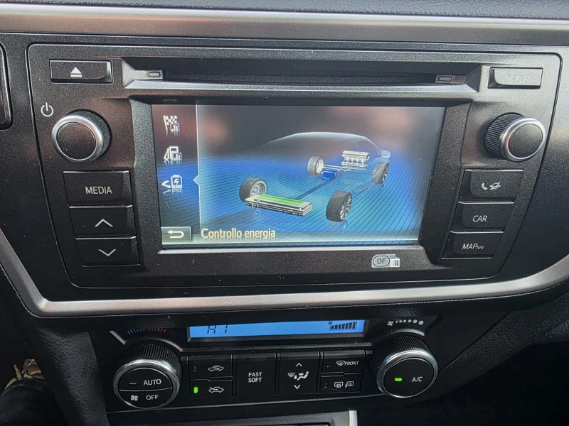 Toyota Auris 1.8Hybrid/136/e-CVT/Active+ , снимка 11 - Автомобили и джипове - 53500026