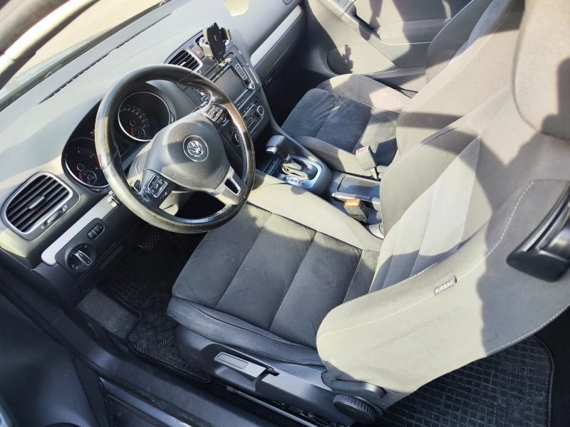 VW Golf, снимка 9 - Автомобили и джипове - 53759721