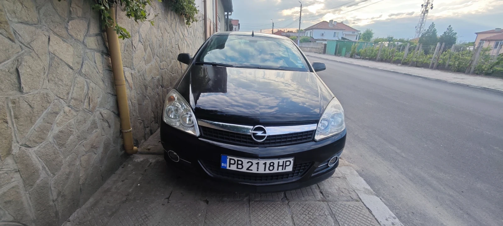 Opel Astra 1.9 150hp, снимка 1