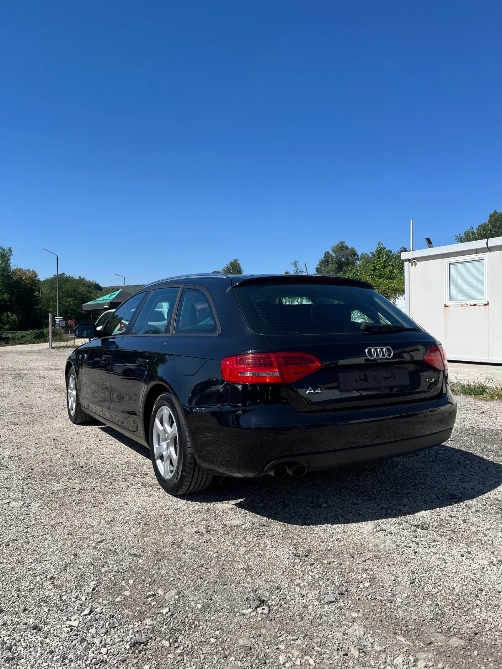 Audi A4 B8 2.0TDI - изображение 6