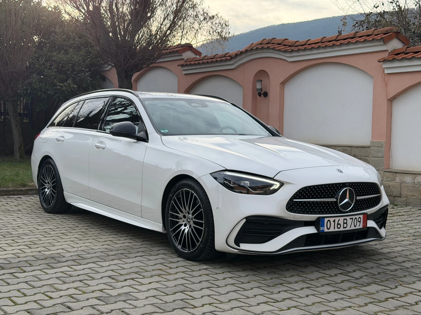 Mercedes-Benz C 220 d/3xAMG/9Gtronic/HeadUp/Night/185000km | Mobile.bg � ����������� 3