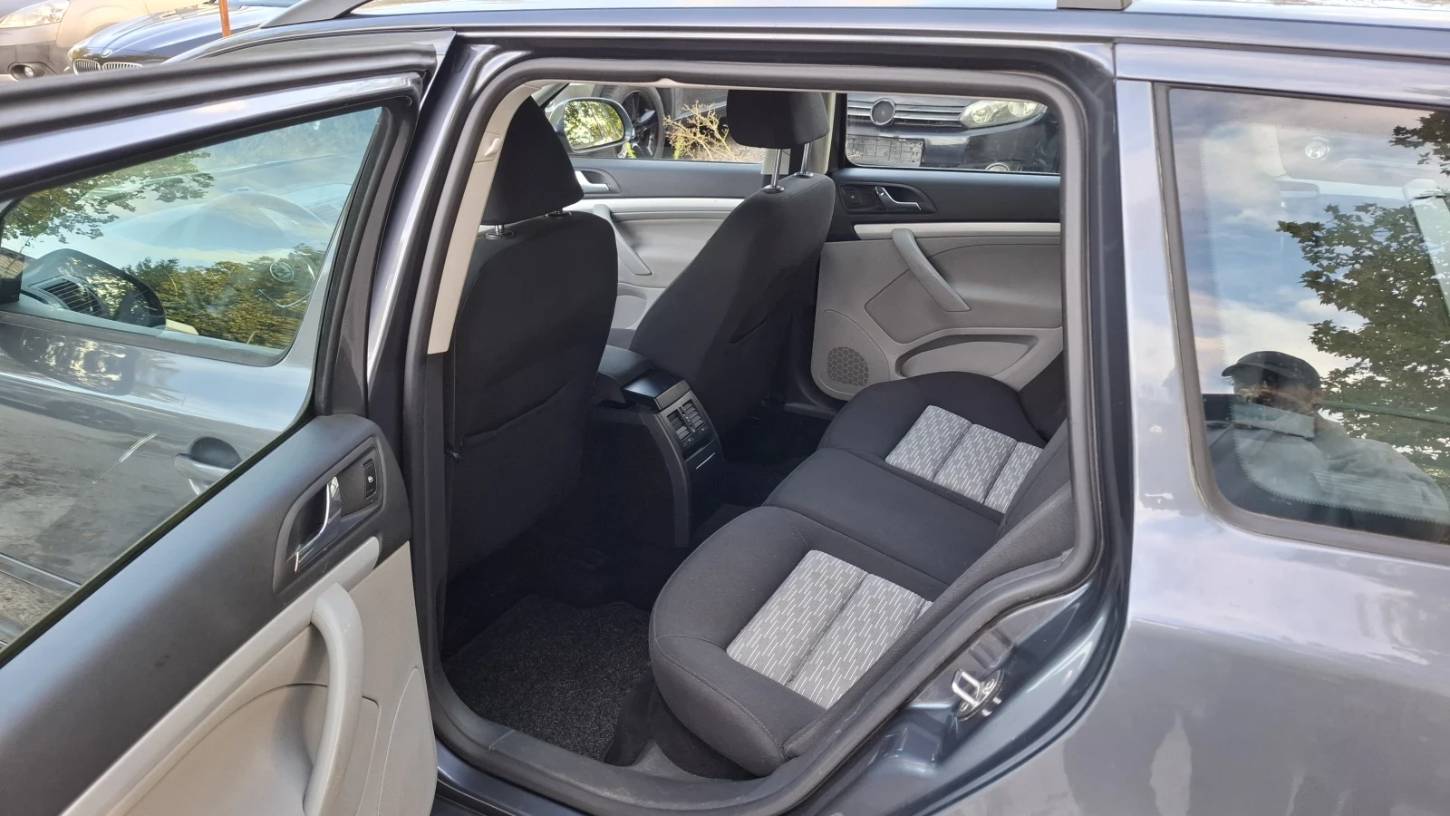 Skoda Octavia 1.6TDI/105КС/УНИКАТ - изображение 10