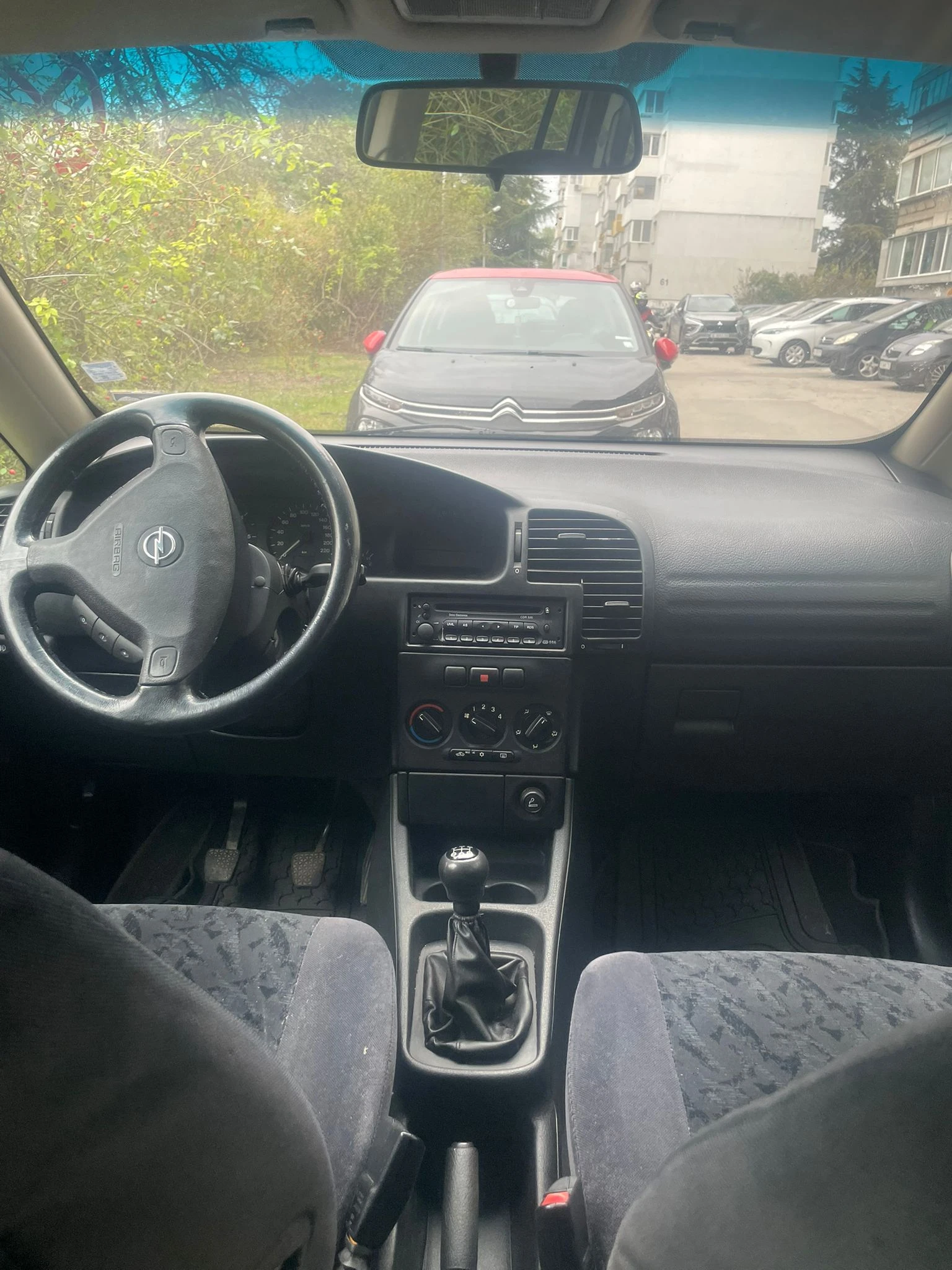 Opel Zafira  - изображение 6