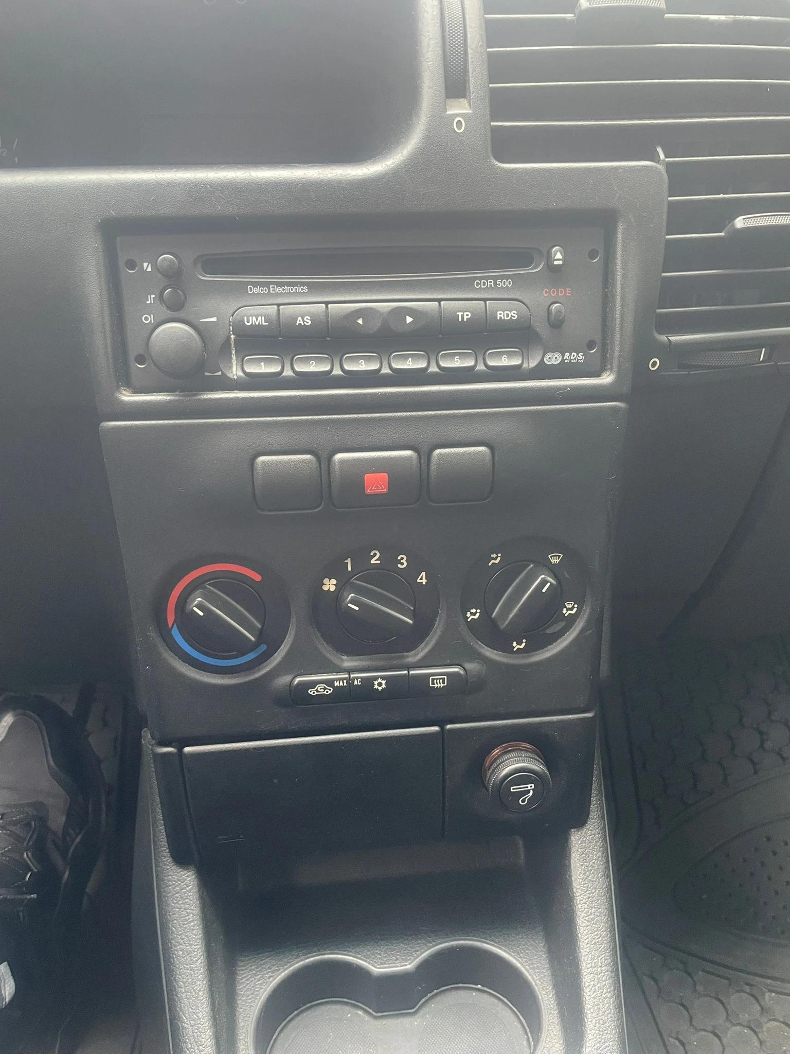 Opel Zafira  - изображение 8