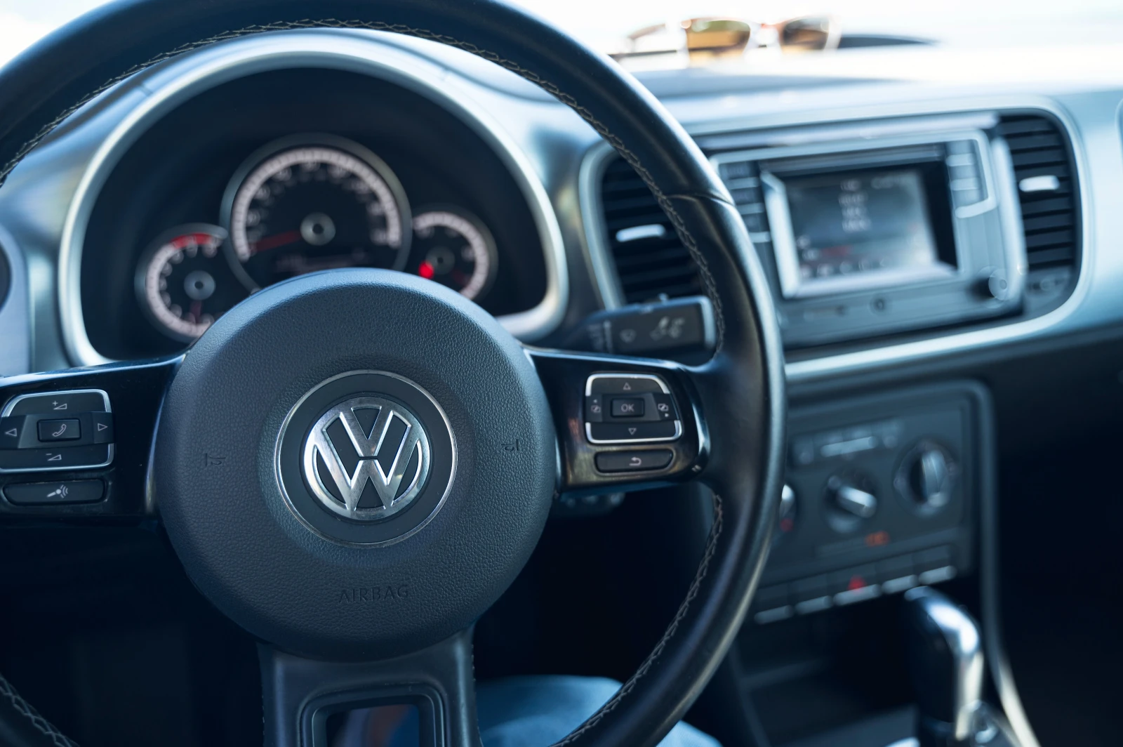 VW Beetle CABRIO+ Automatic, снимка 13 - Автомобили и джипове - 53866739