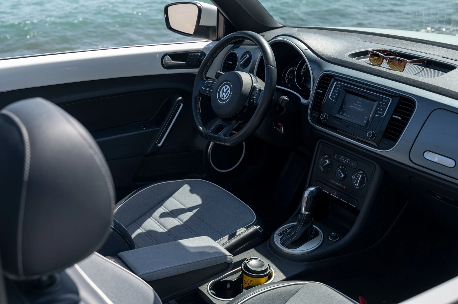 VW Beetle CABRIO+ Automatic, снимка 3 - Автомобили и джипове - 53866739