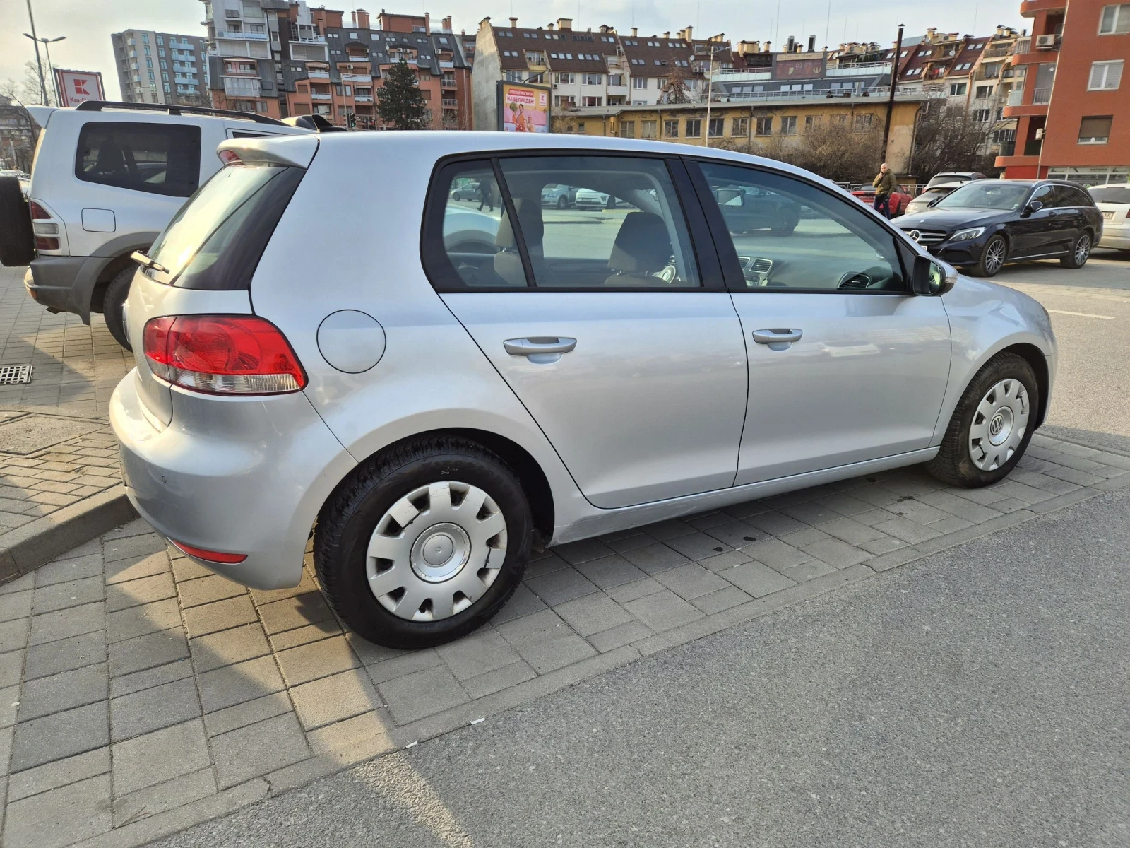 VW Golf, снимка 2 - Автомобили и джипове - 53877709