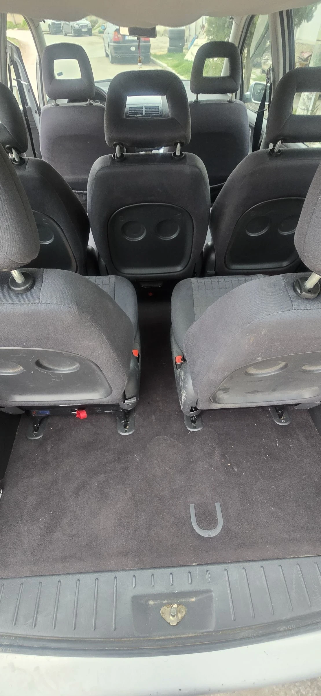 Seat Alhambra, снимка 10 - Автомобили и джипове - 53939613