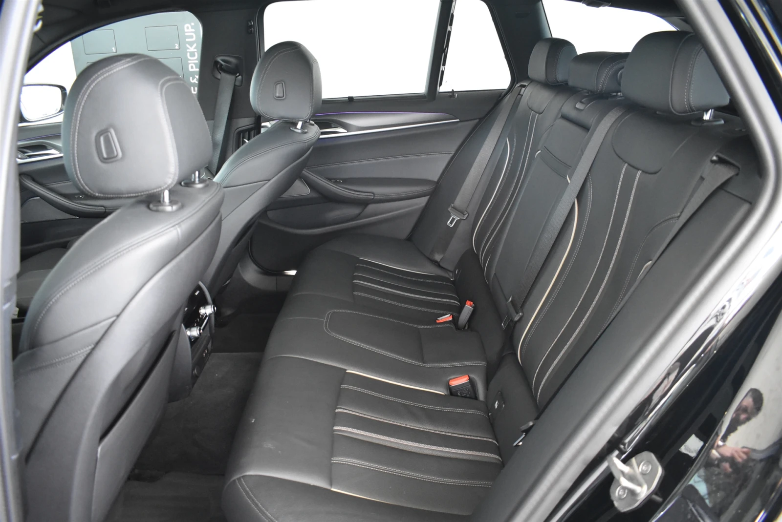 BMW 530 xDrive, снимка 11 - Автомобили и джипове - 54564662