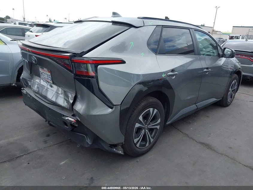 Toyota bZ4X Xle, снимка 4 - Автомобили и джипове - 54668748