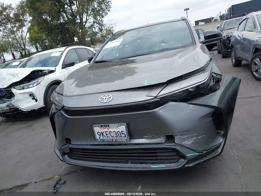 Toyota bZ4X Xle, снимка 12 - Автомобили и джипове - 54668748