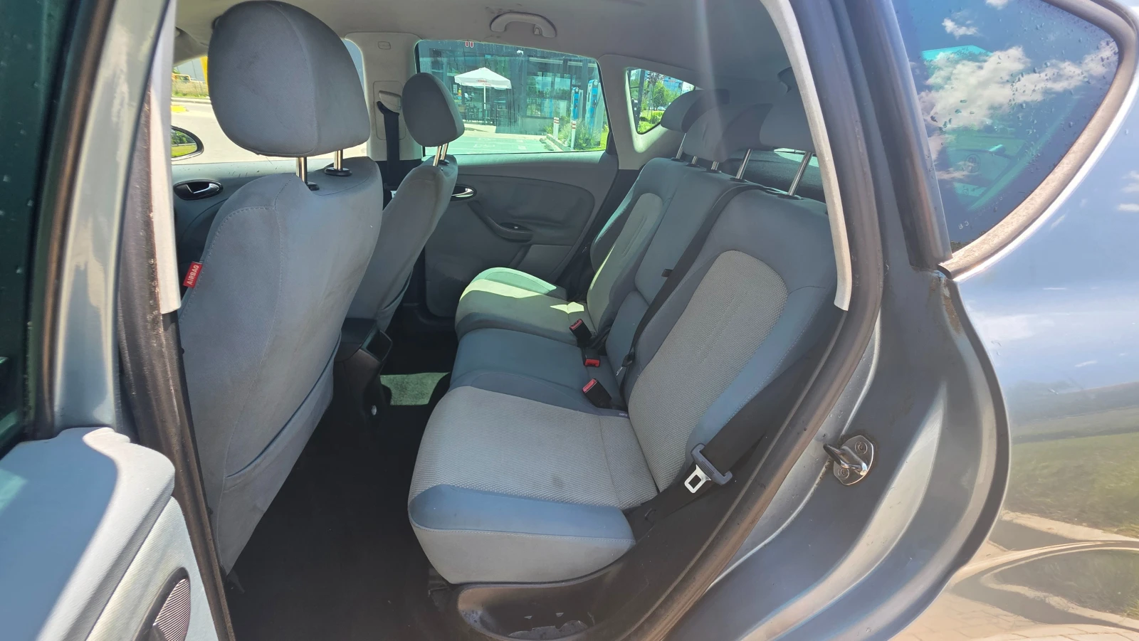 Seat Toledo Style, снимка 11 - Автомобили и джипове - 55254131