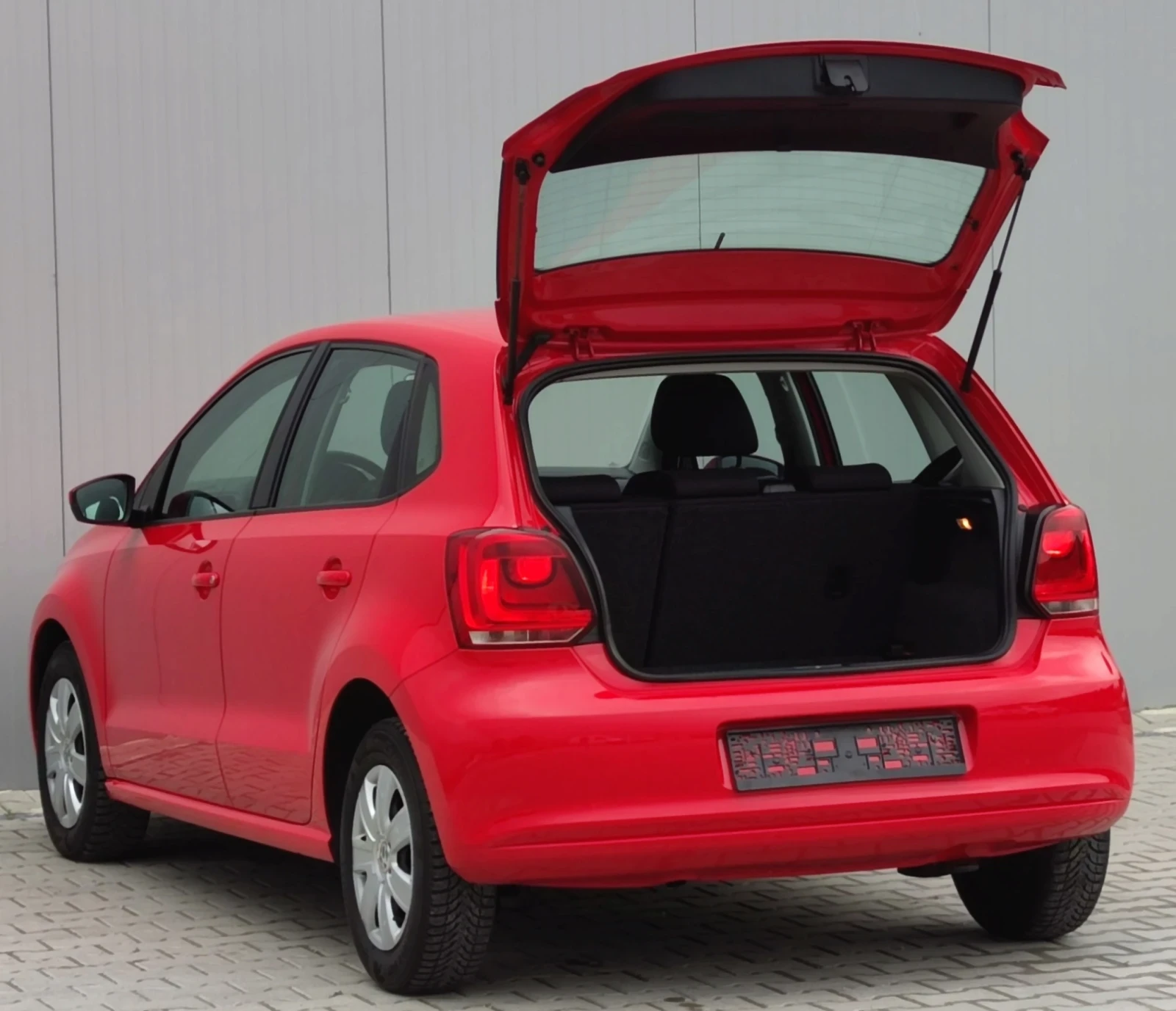 VW Polo 1.2i* 70�.�*  | Mobile.bg � ����������� 9