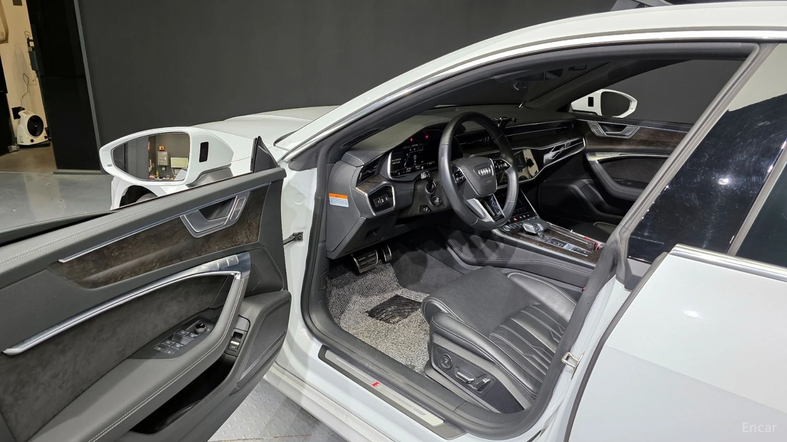Audi A7 50 TDI QUATTRO PREMIUM* 360* HUD* КОЖА* НАВИ* ПАНО, снимка 8 - Автомобили и джипове - 55465857