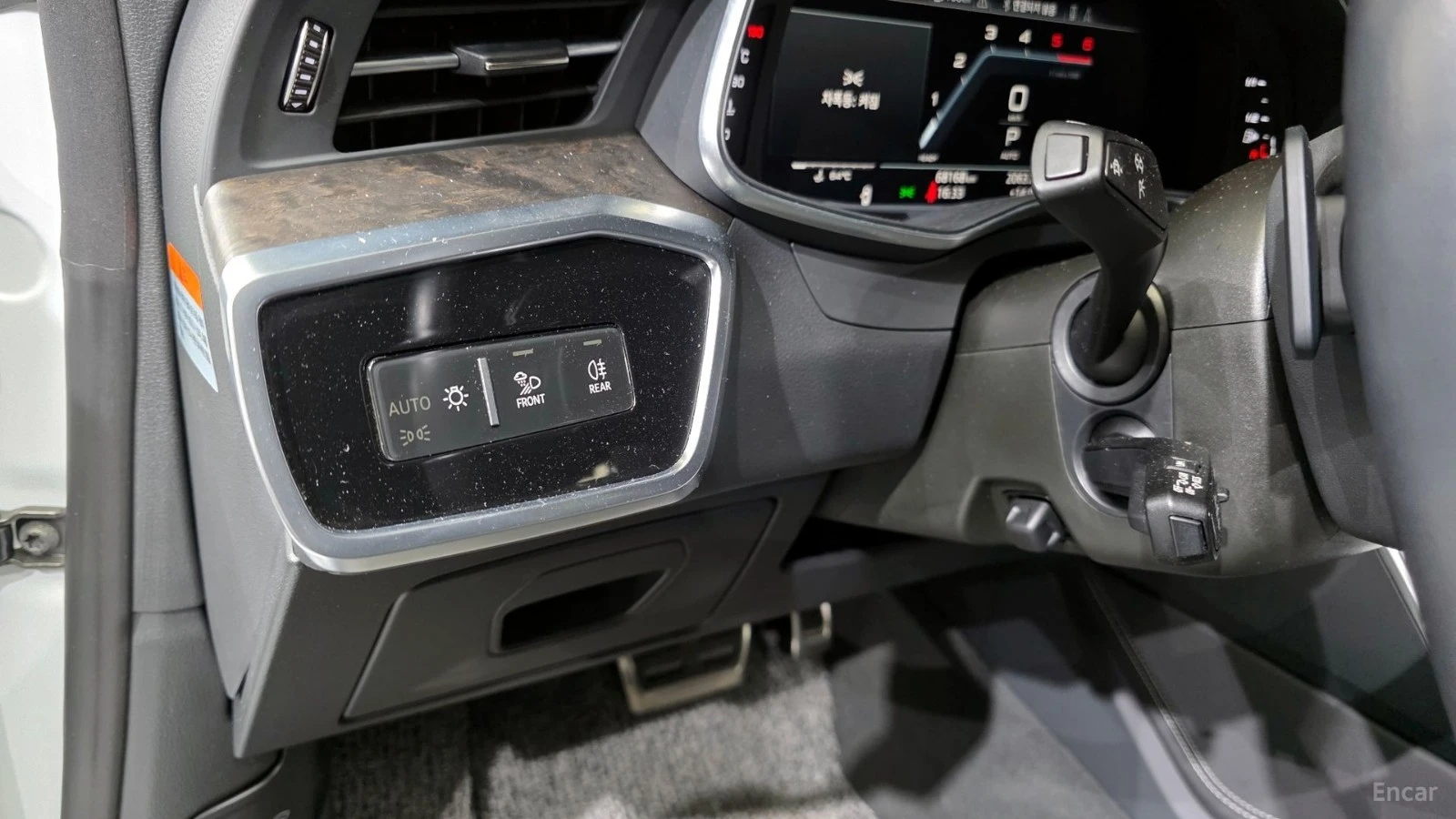 Audi A7 50 TDI QUATTRO PREMIUM* 360* HUD* КОЖА* НАВИ* ПАНО, снимка 12 - Автомобили и джипове - 55465857